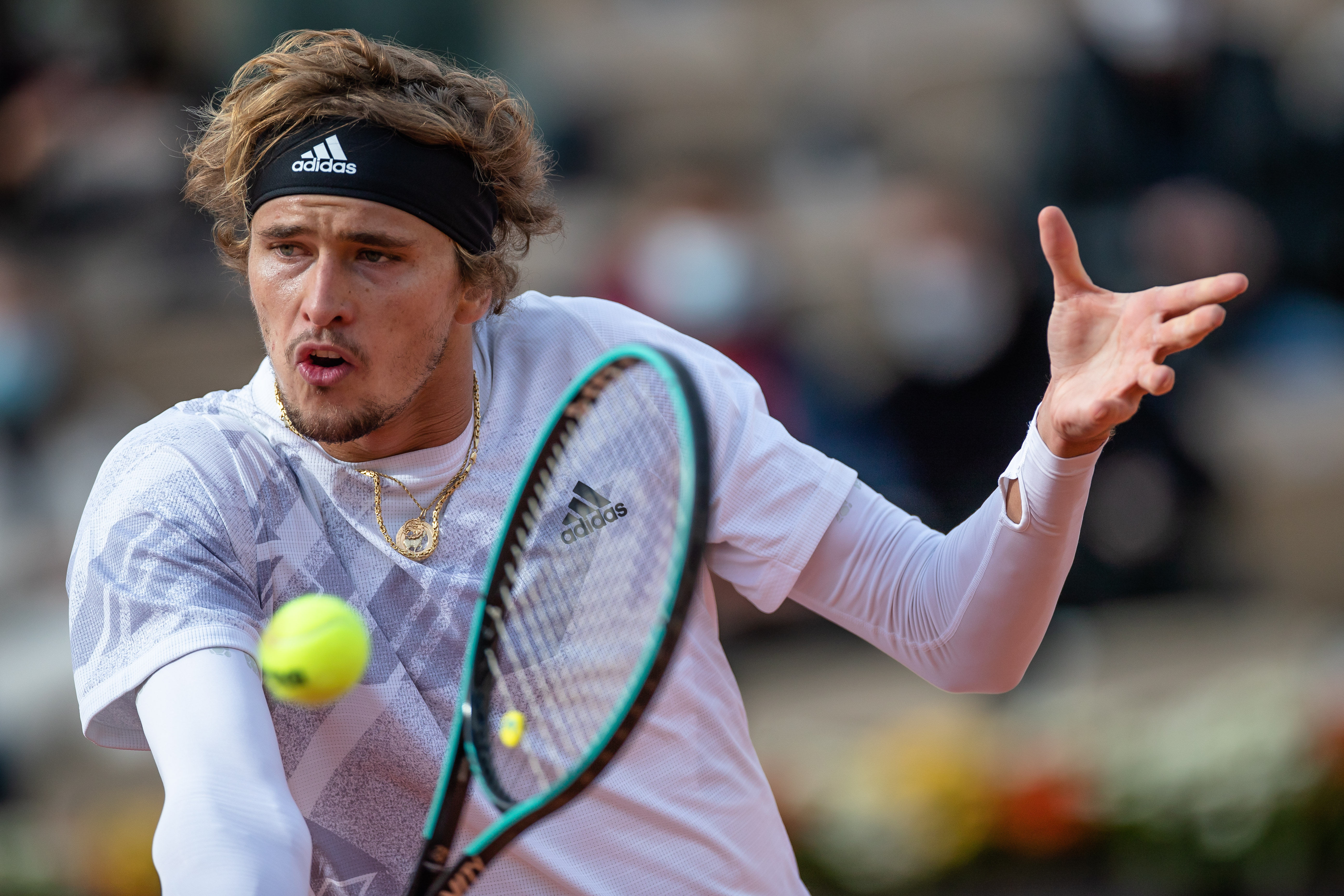 仅让他追平 仅让他追平