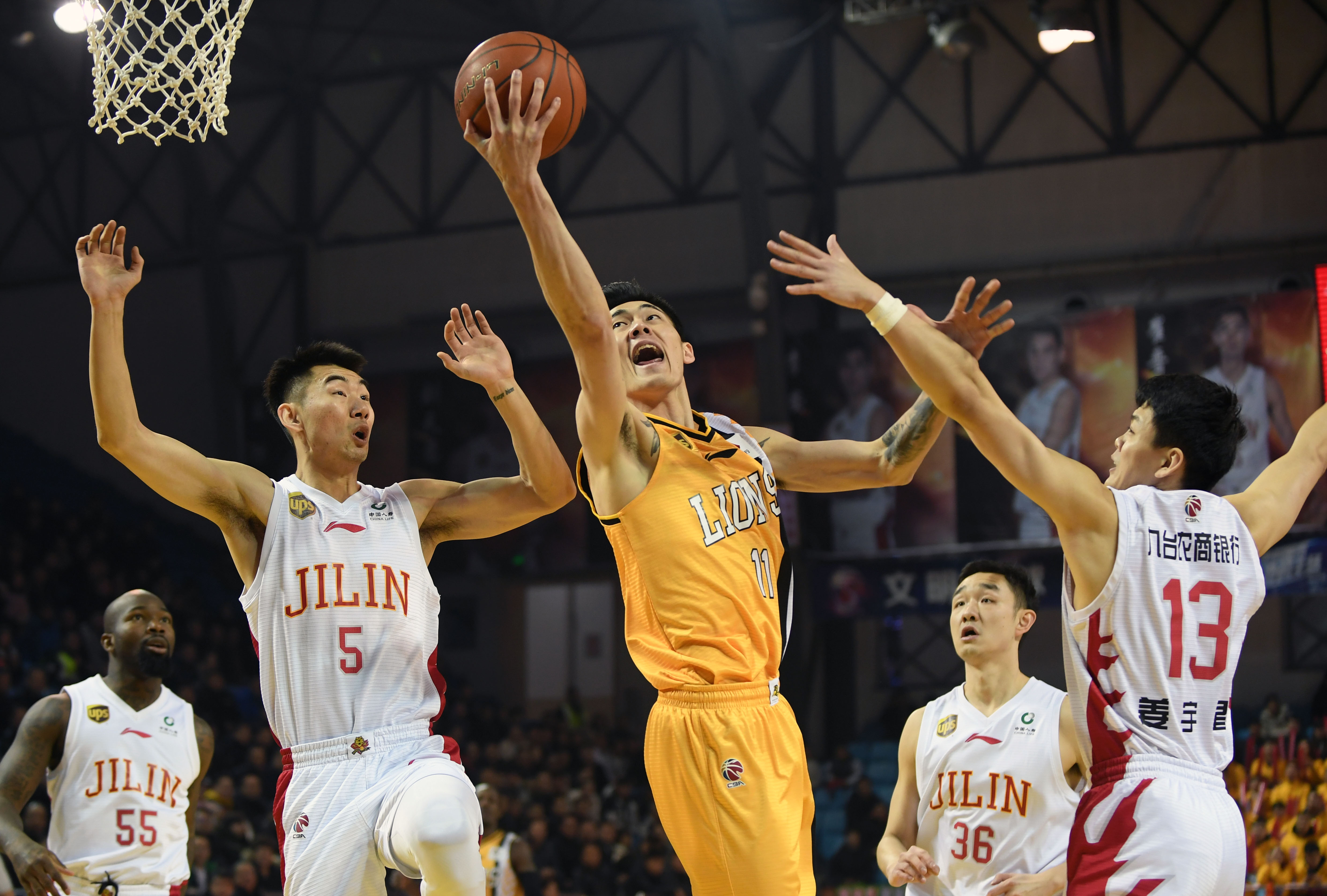 亚伯拉罕在 亚伯拉罕在