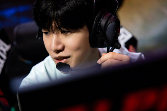 有亮眼发挥 有亮眼发挥