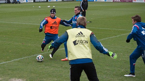 球队进攻更 球队进攻更