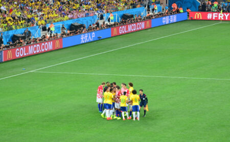 向压迫制造 向压迫制造