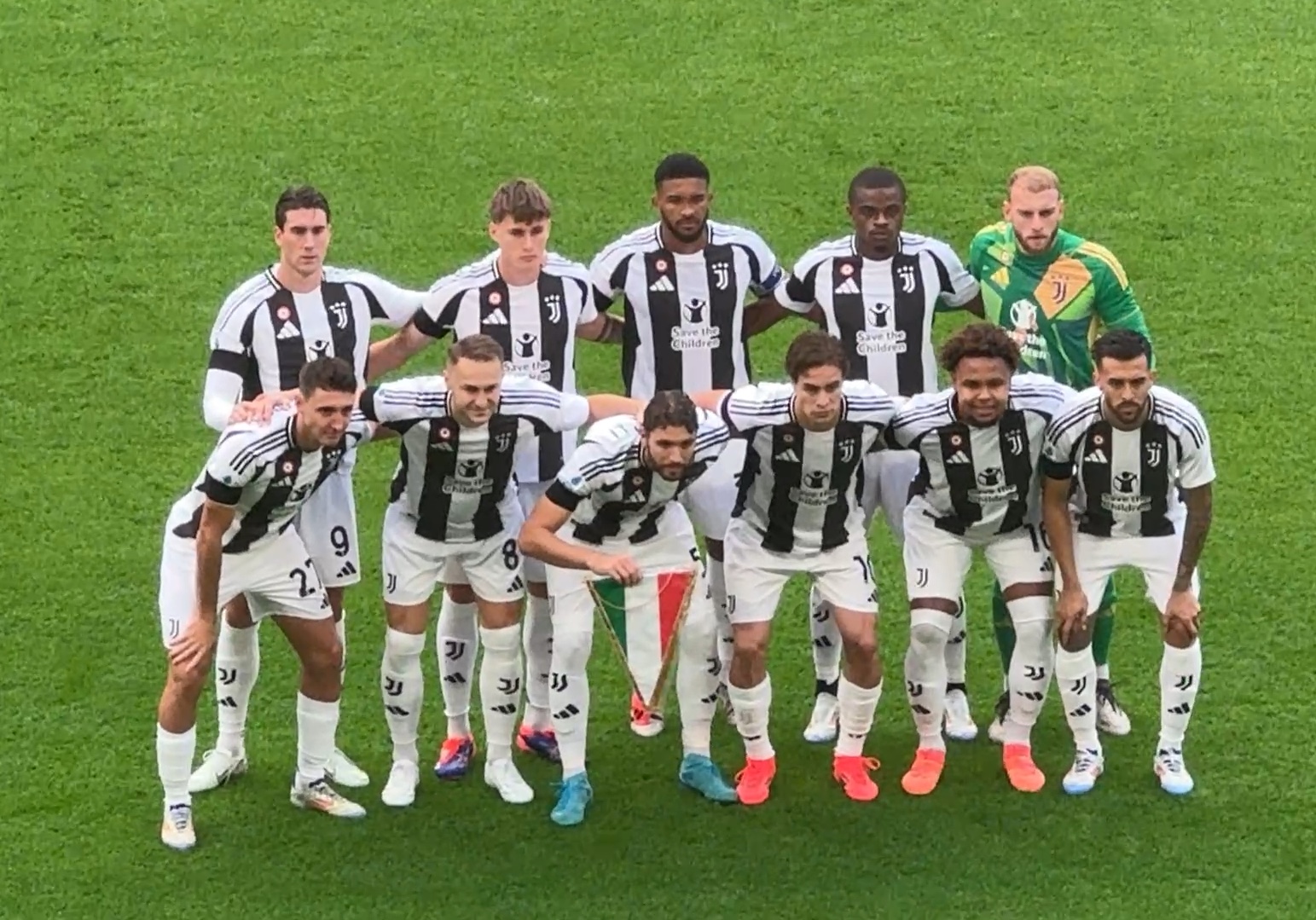 球员A手臂 球员A手臂